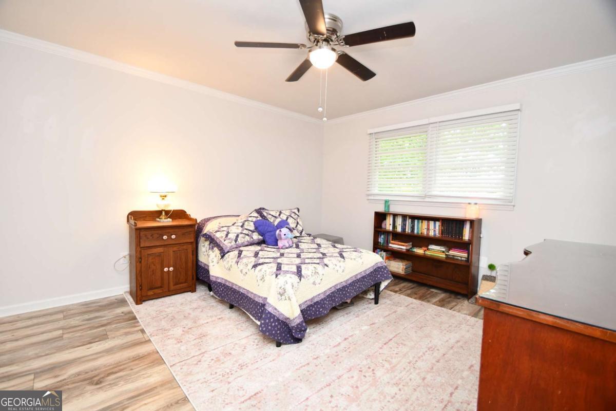 280 Valleybrook Drive Property Photo 30
