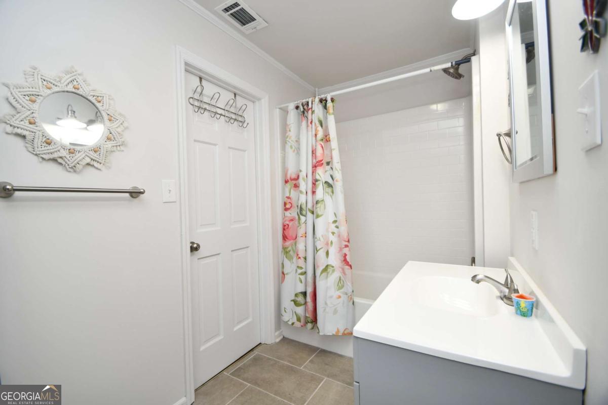 280 Valleybrook Drive Property Photo 32