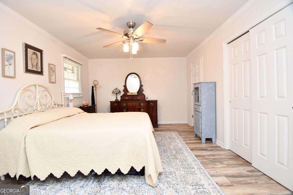 280 Valleybrook Drive Property Photo 40