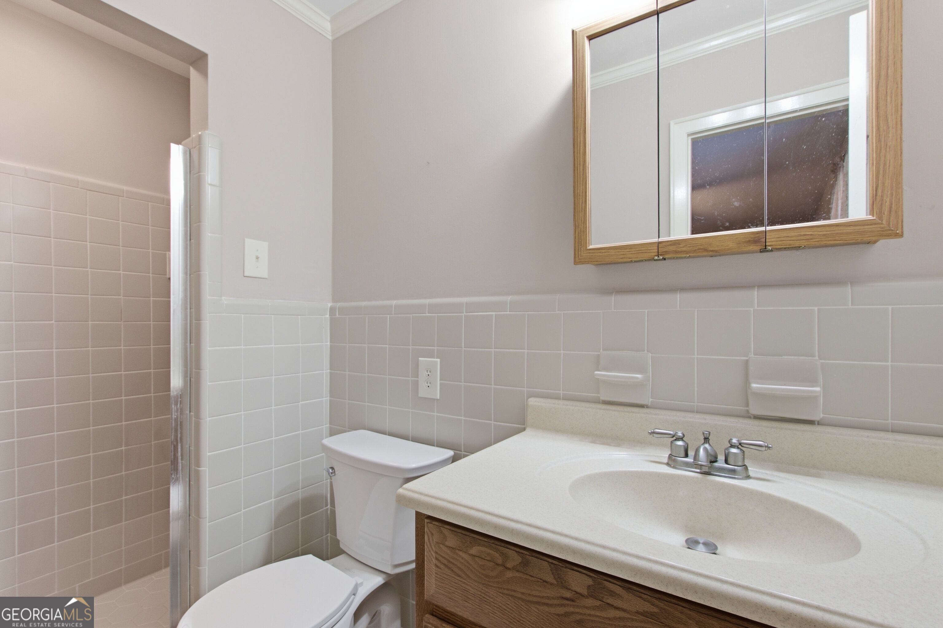 98 Beechwwod Boulevard Property Photo 13