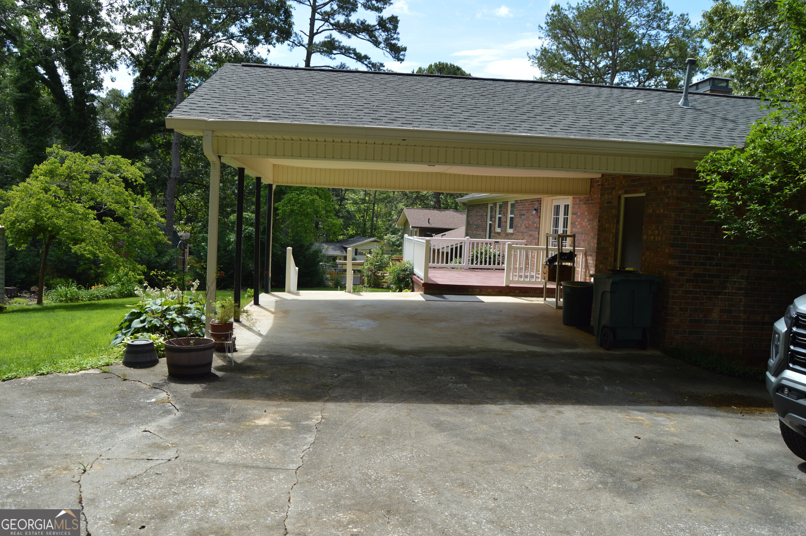 98 Beechwwod Blvd Property Photo 25