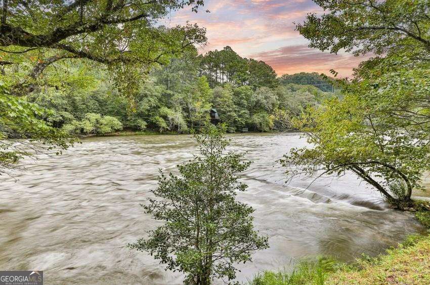 92 Fish Trap Road Property Photo 2