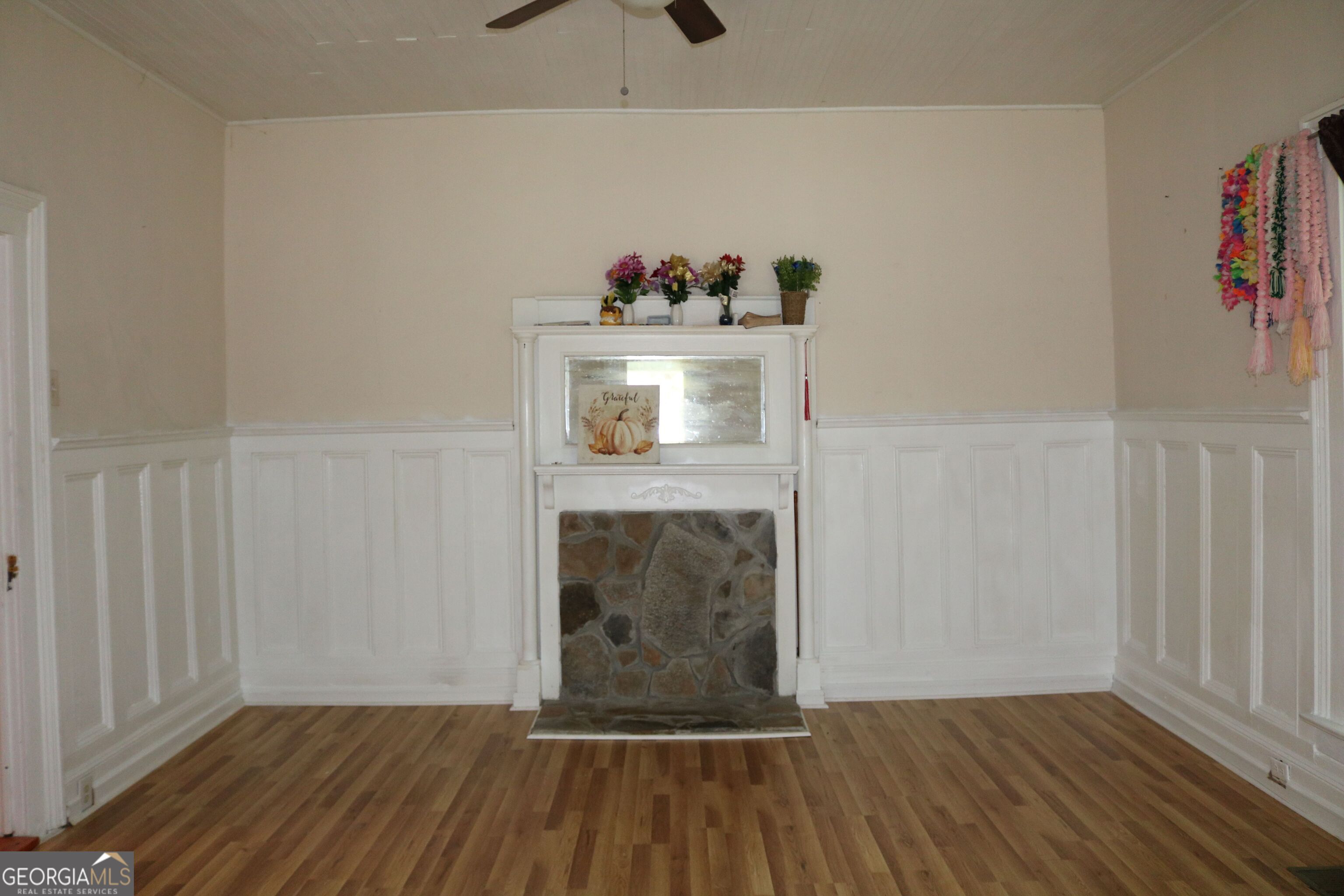 88 Railroad Avenue Property Photo 21