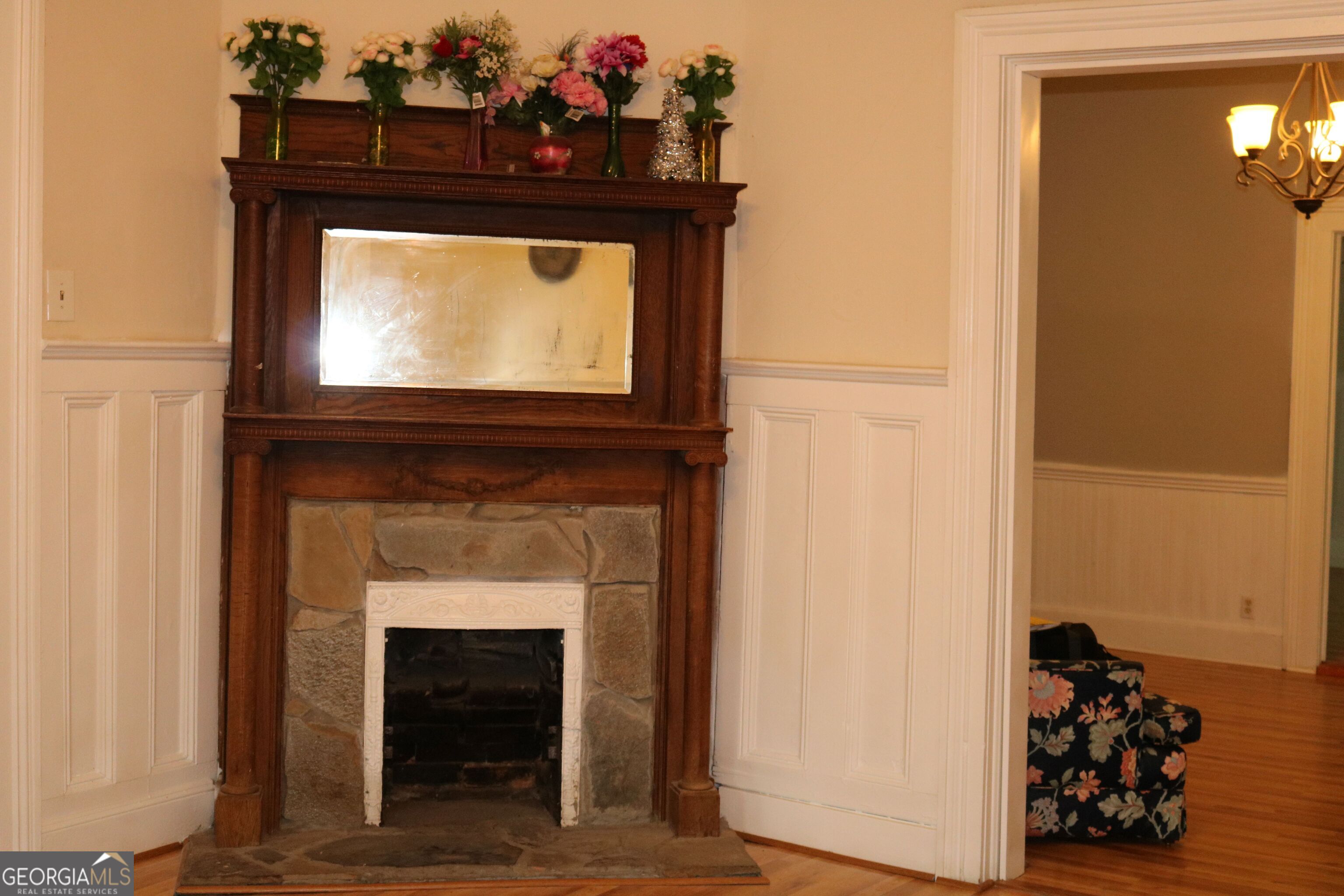 88 Railroad Avenue Property Photo 23