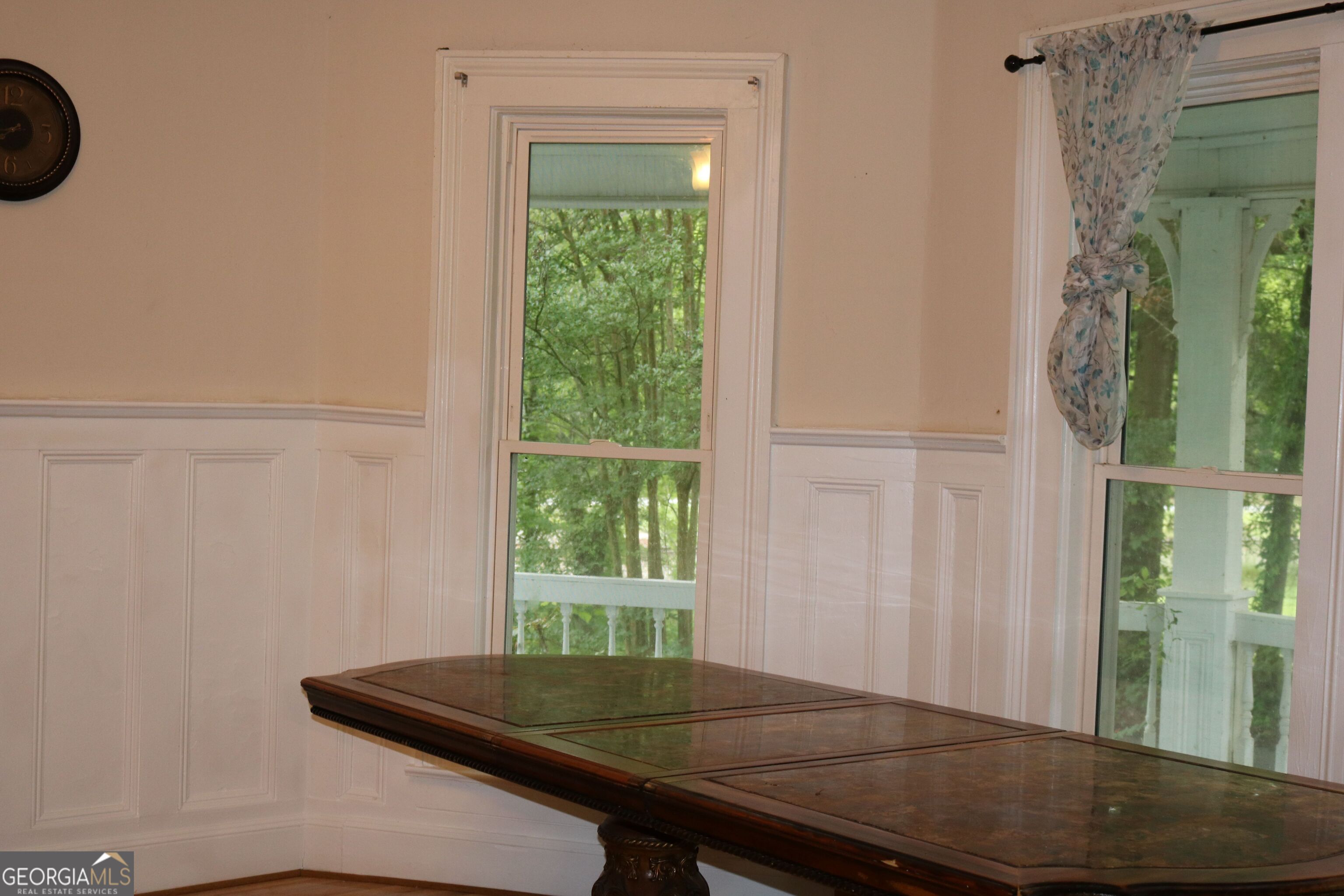 88 Railroad Avenue Property Photo 24