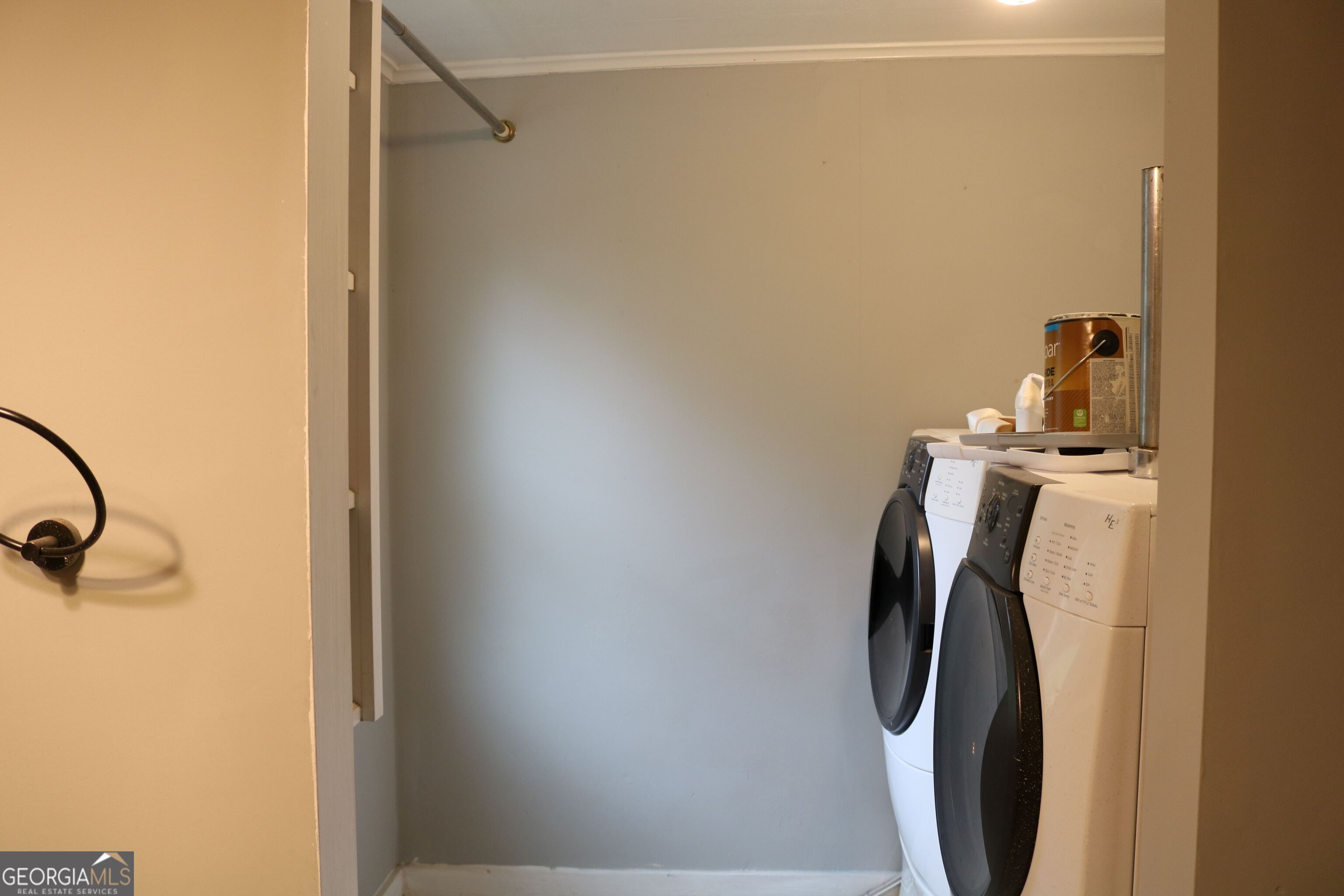 88 Railroad Avenue Property Photo 28