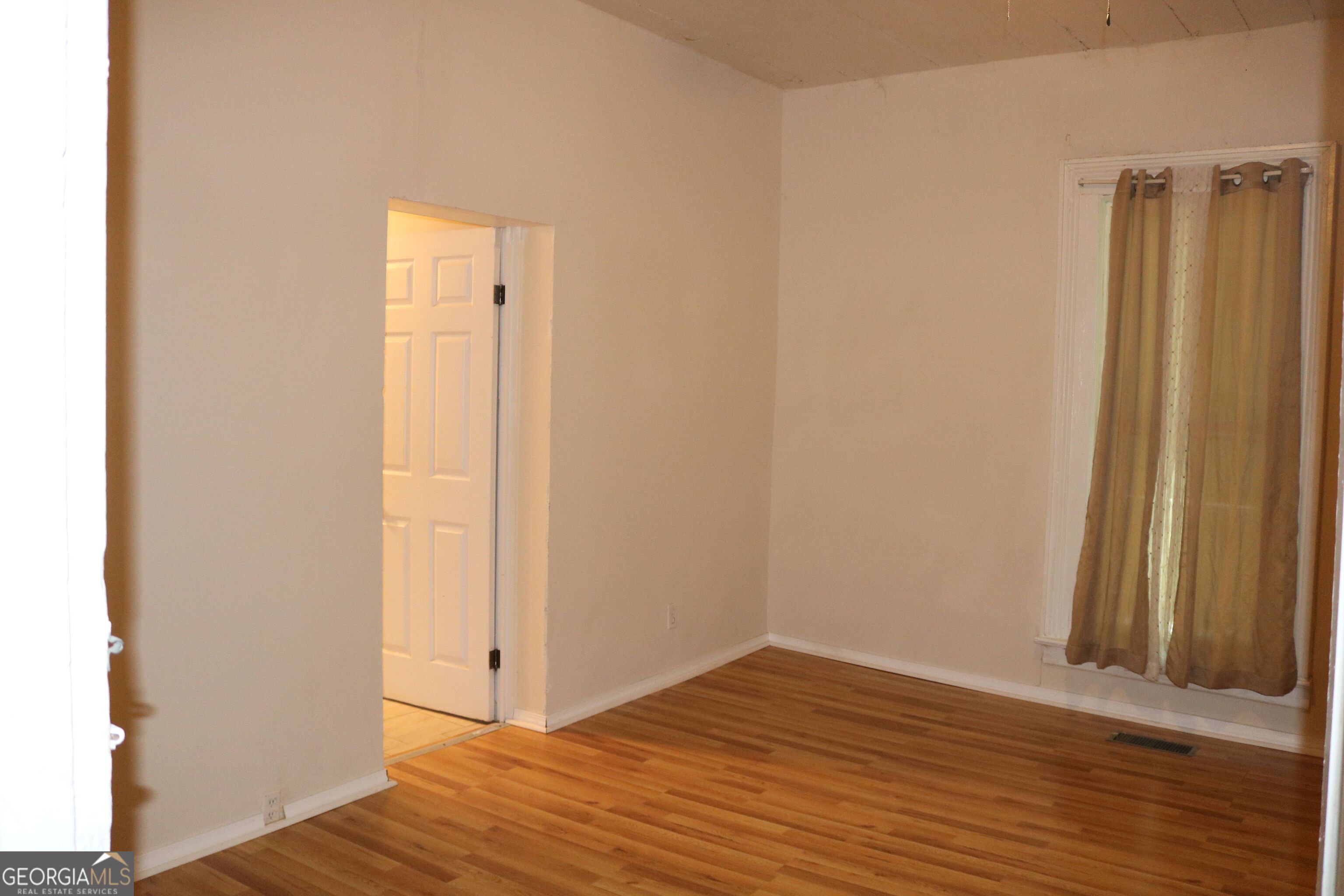 88 Railroad Avenue Property Photo 32