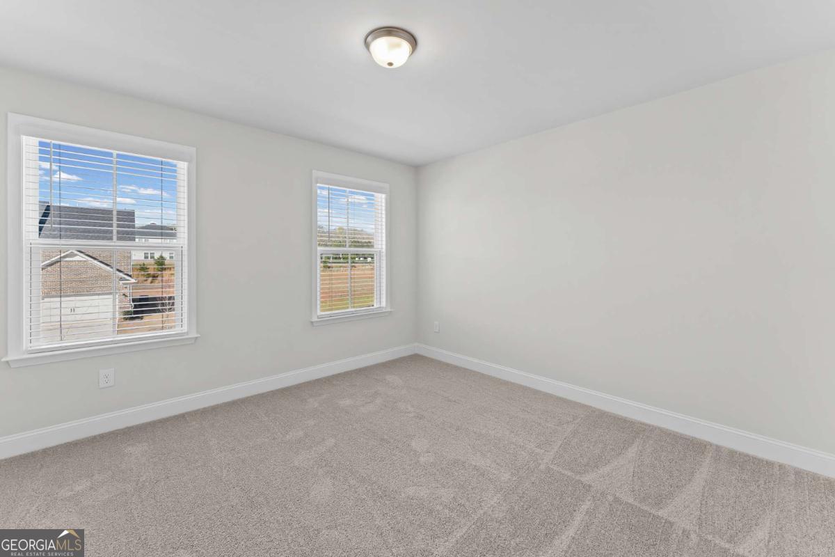 293 Nesta Grove Drive Property Photo 25