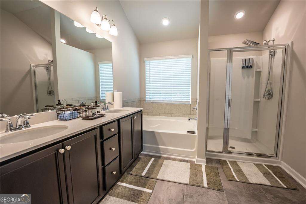 454 Burgundy Terrace Se Property Photo 40