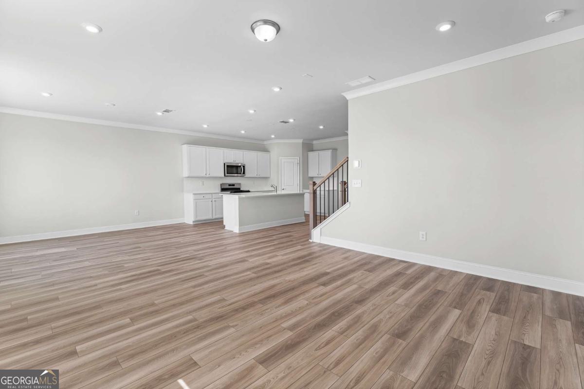 264 Nesta Grove Drive Property Photo 10
