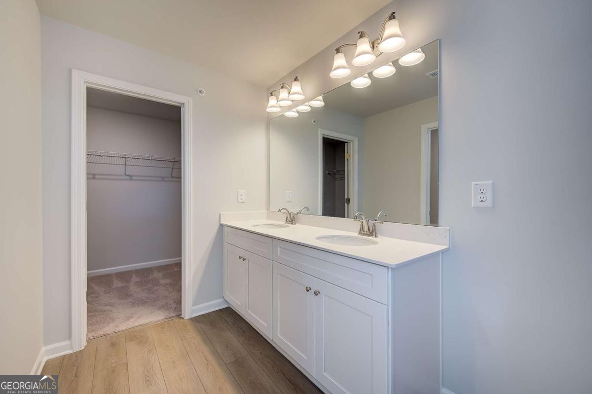 8098 Tiger Way Property Photo 19