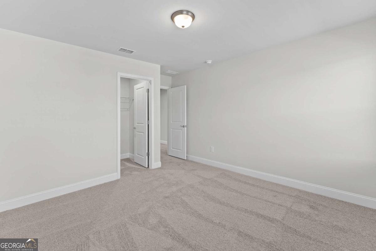272 Nesta Grove Drive Property Photo 26