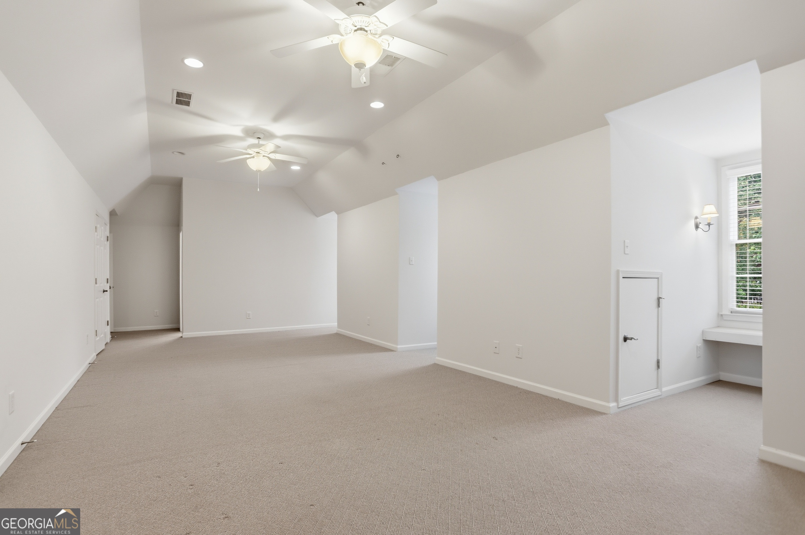 900 Treyburn Run Property Photo 24
