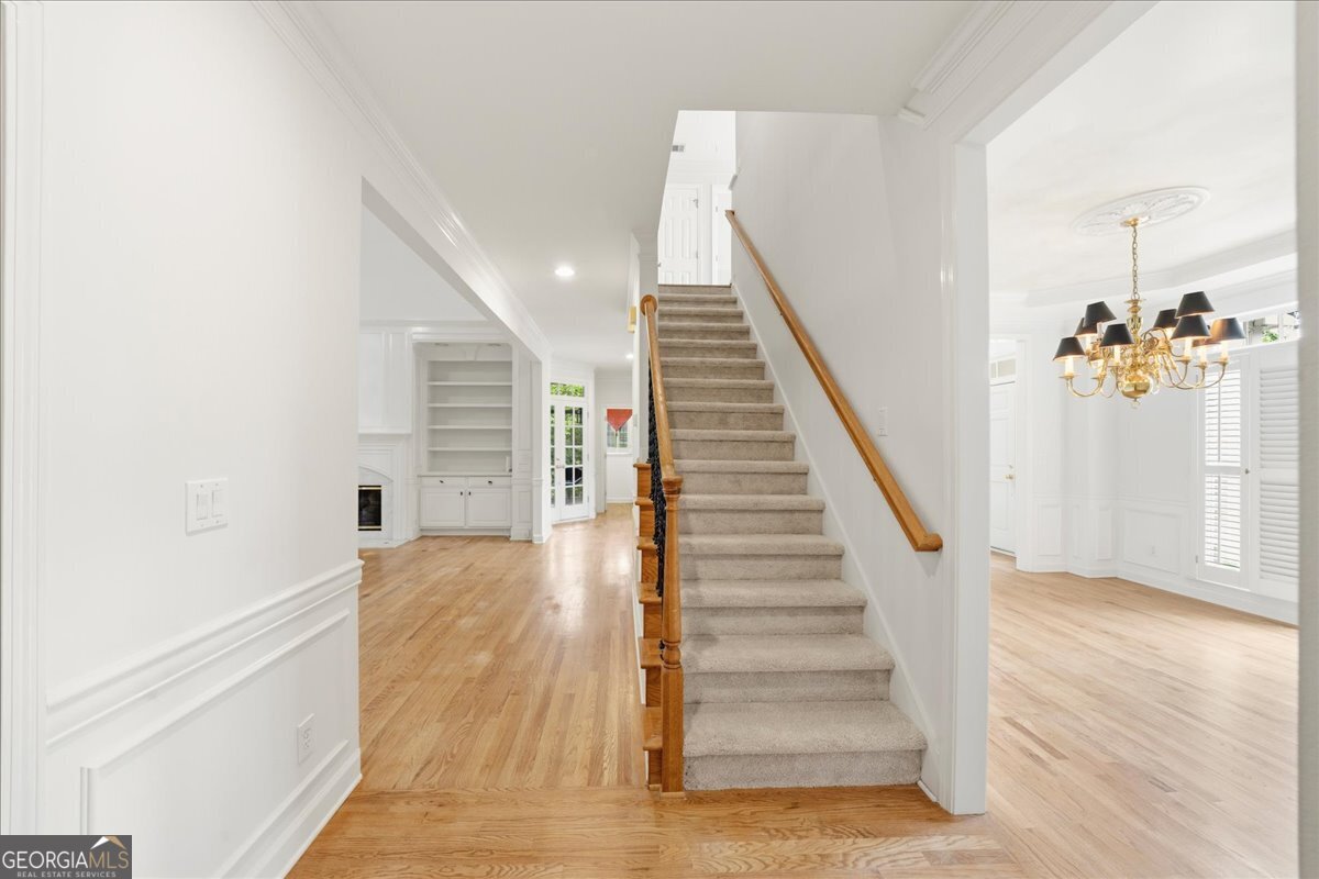 2036 Kinsmon Drive Property Photo 14