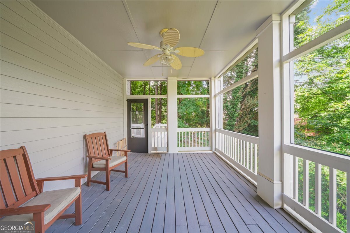 2036 Kinsmon Drive Property Photo 32