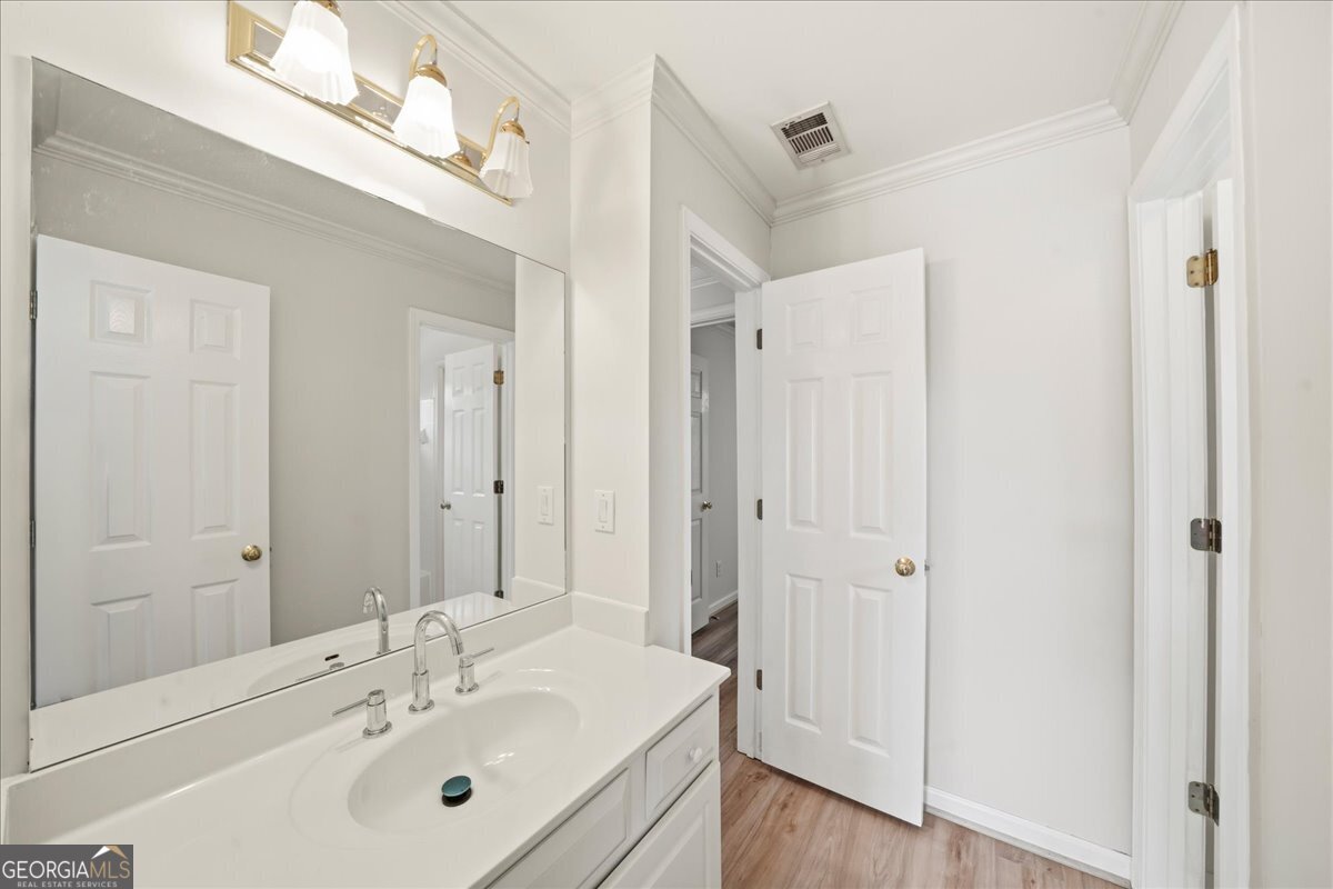 2036 Kinsmon Drive Property Photo 34