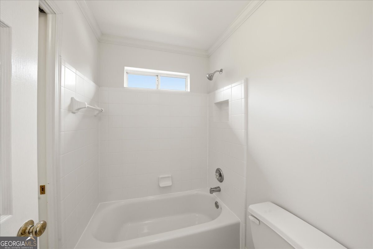 2036 Kinsmon Drive Property Photo 35