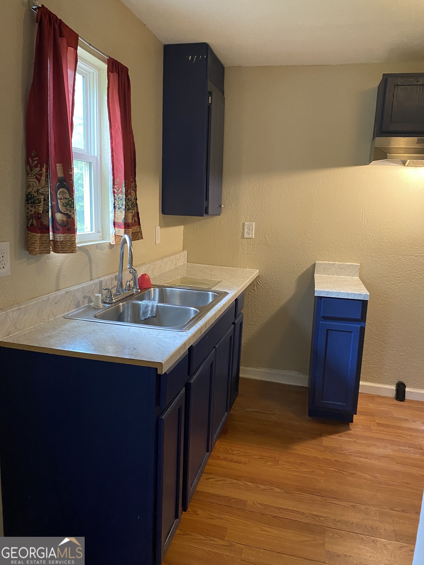 3720 Case Street Property Photo 4