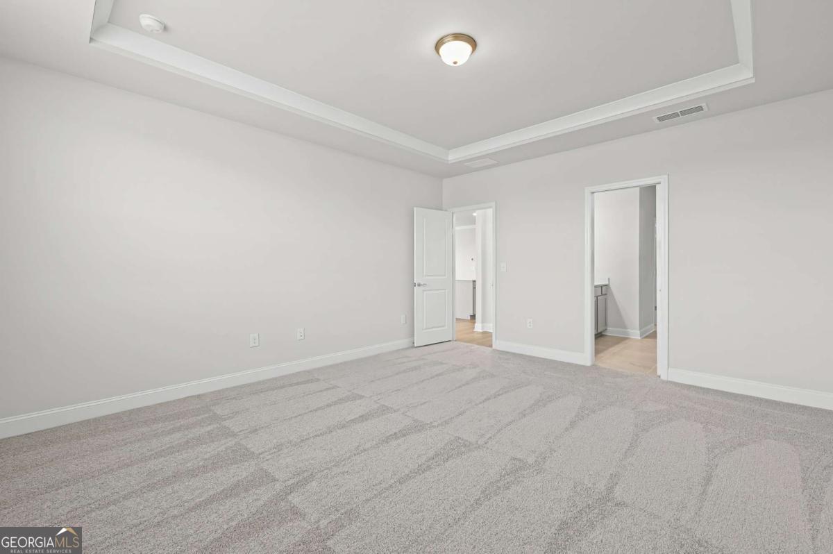 134 Kenney Way Property Photo 10