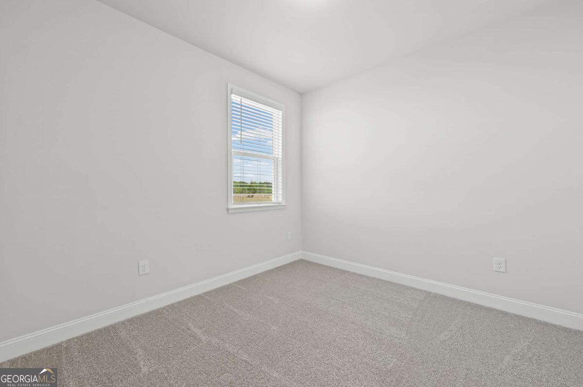 134 Kenney Way Property Photo 17