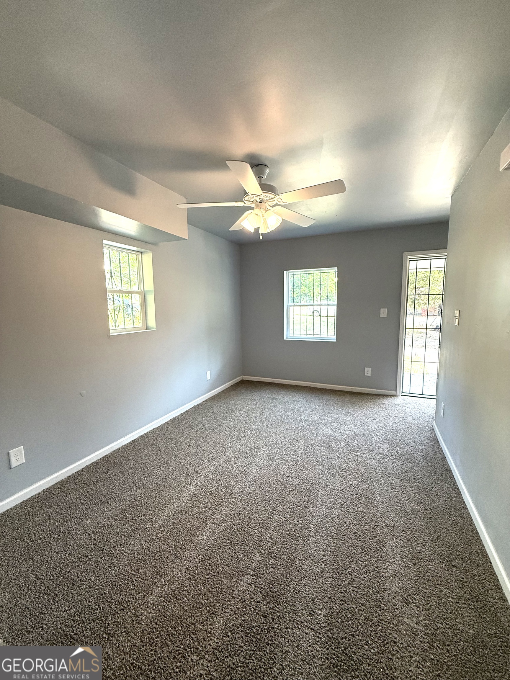 2082 Mutual Avenue Property Photo 4