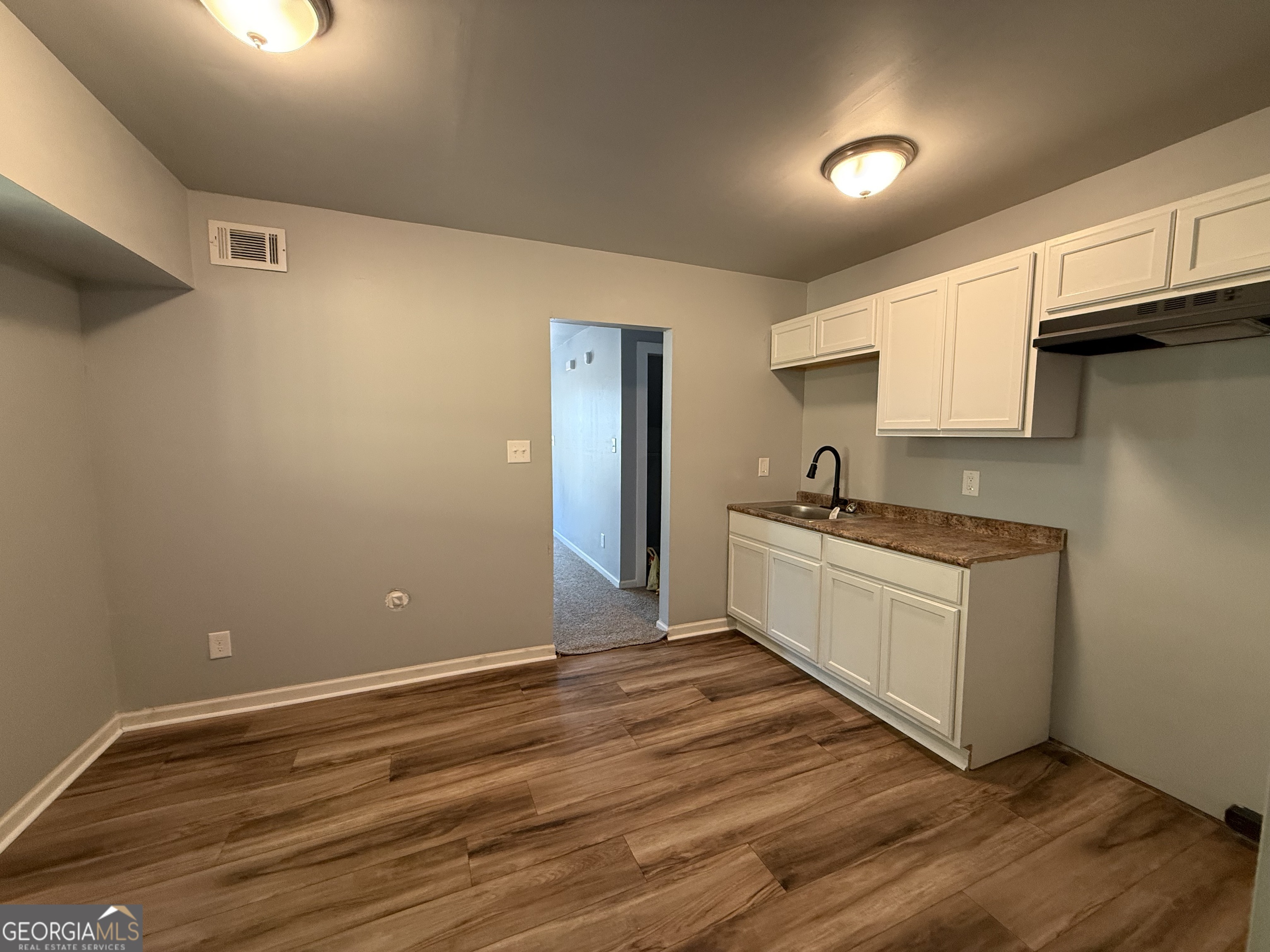2082 Mutual Avenue Property Photo 8