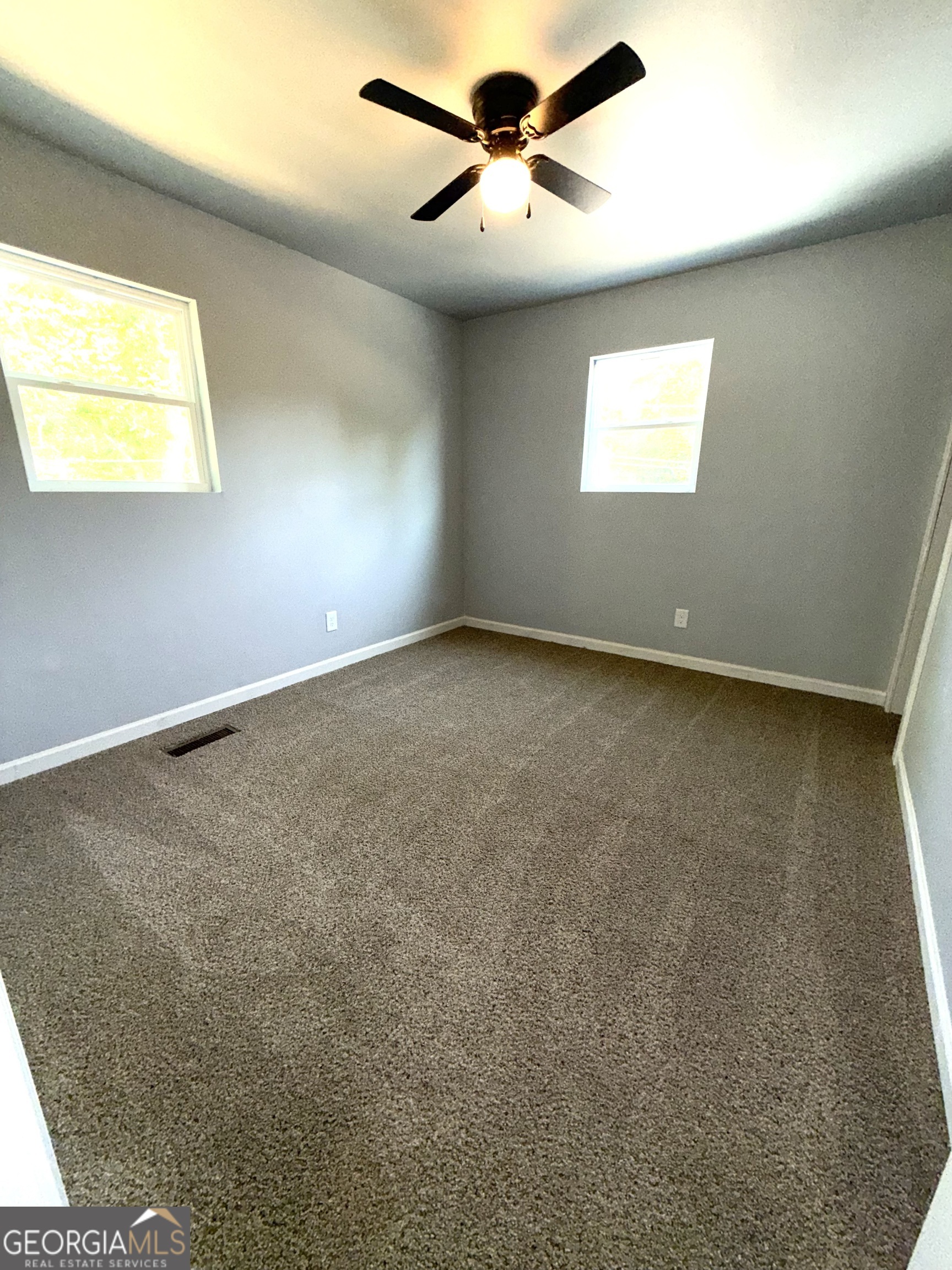 2082 Mutual Avenue Property Photo 12