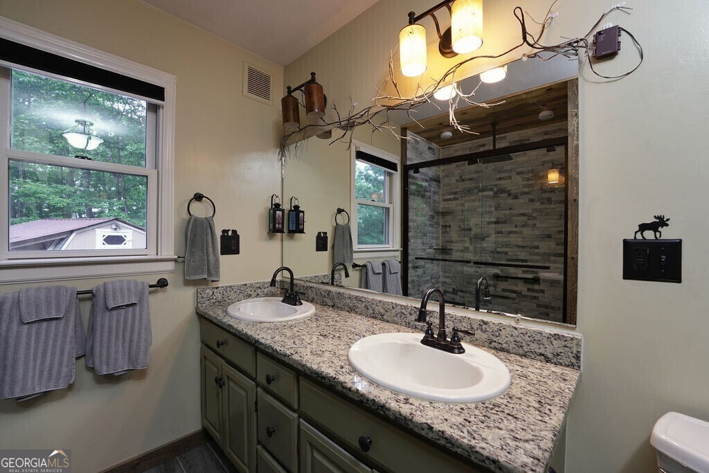 165 Amelia Lane Property Photo 38