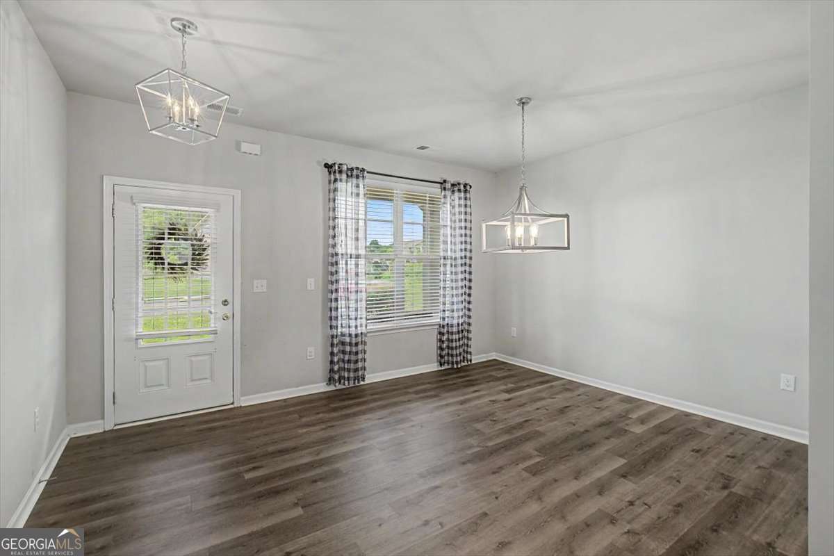 212 Mcginnis Circle Property Photo 7