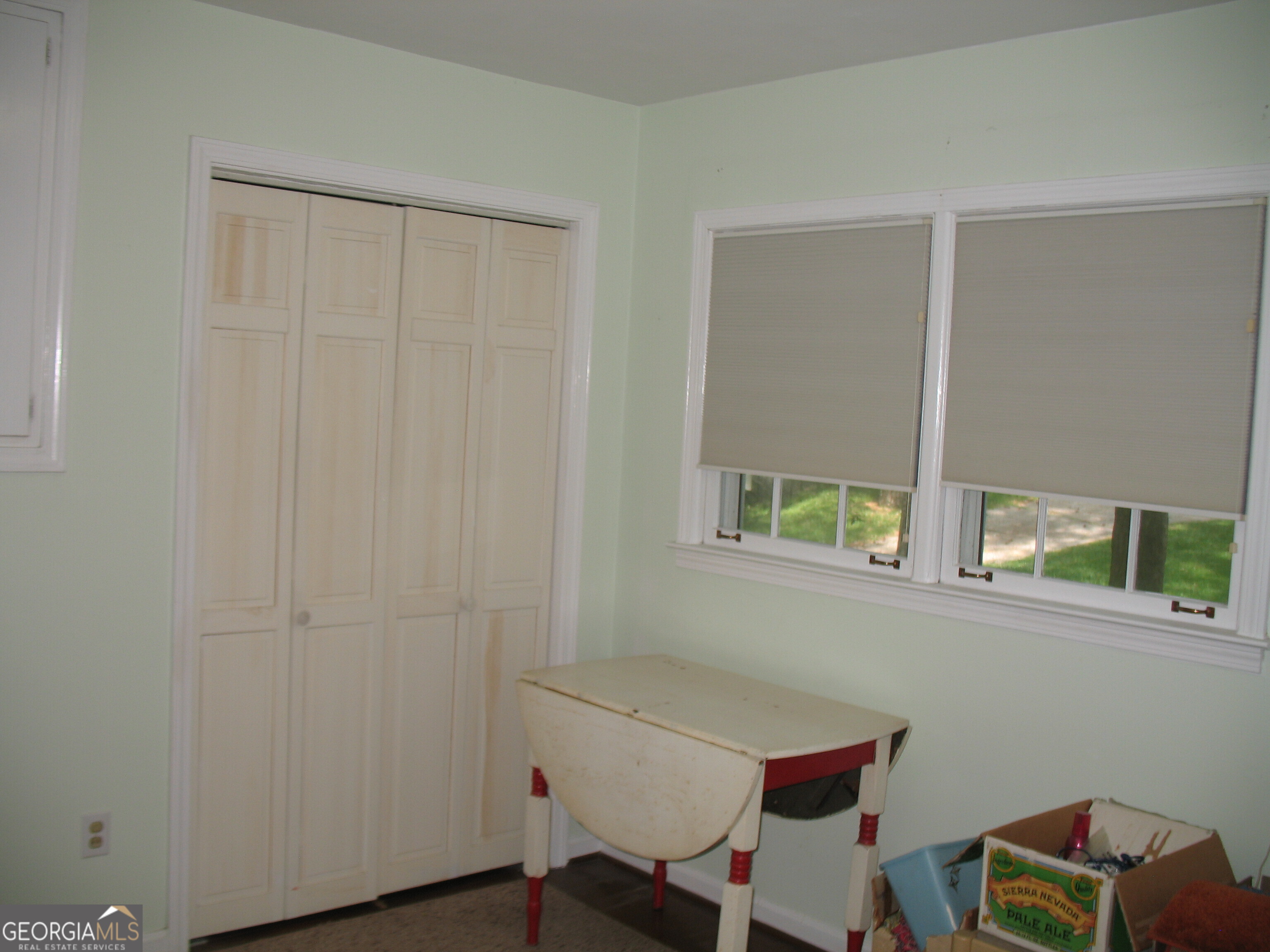 2281 Midvale Circle Property Photo 12
