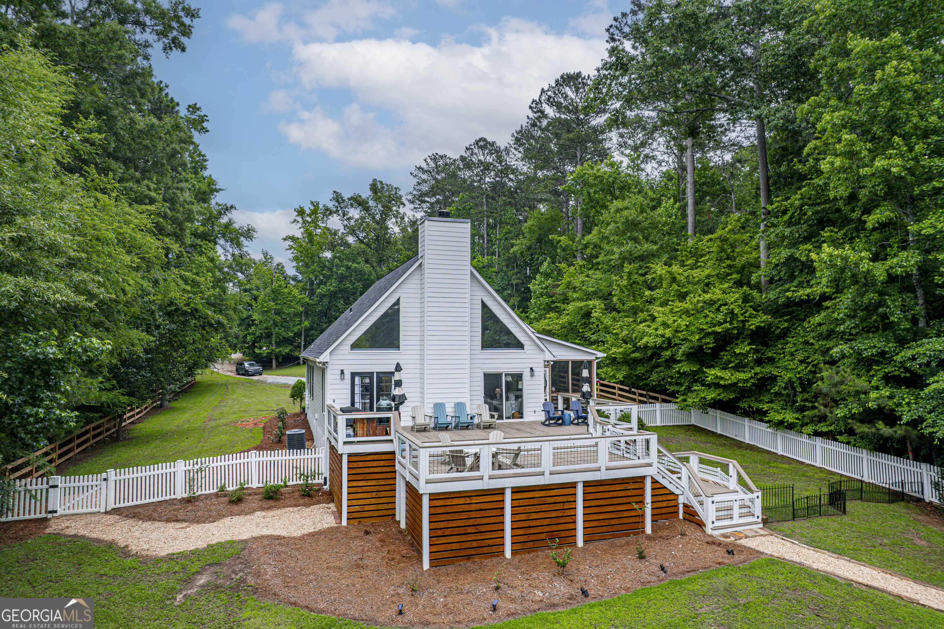336 Cold Branch Road Property Photo 3