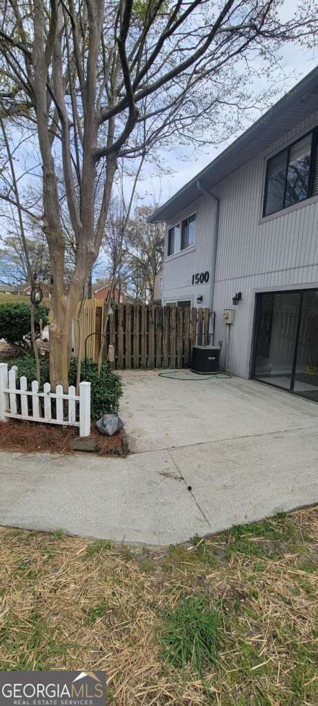 1500 Pine Log Road Ne # C Property Photo 11