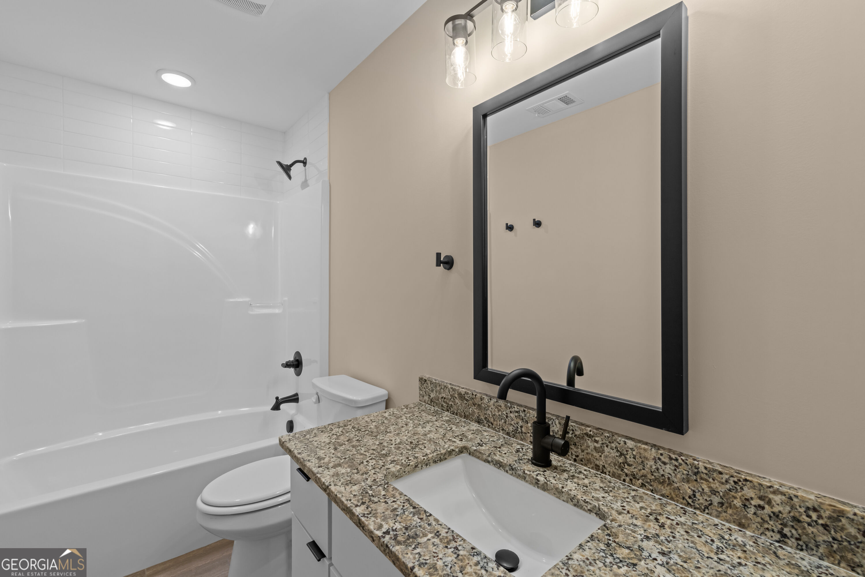 729 Ronaldsay Road Property Photo 24