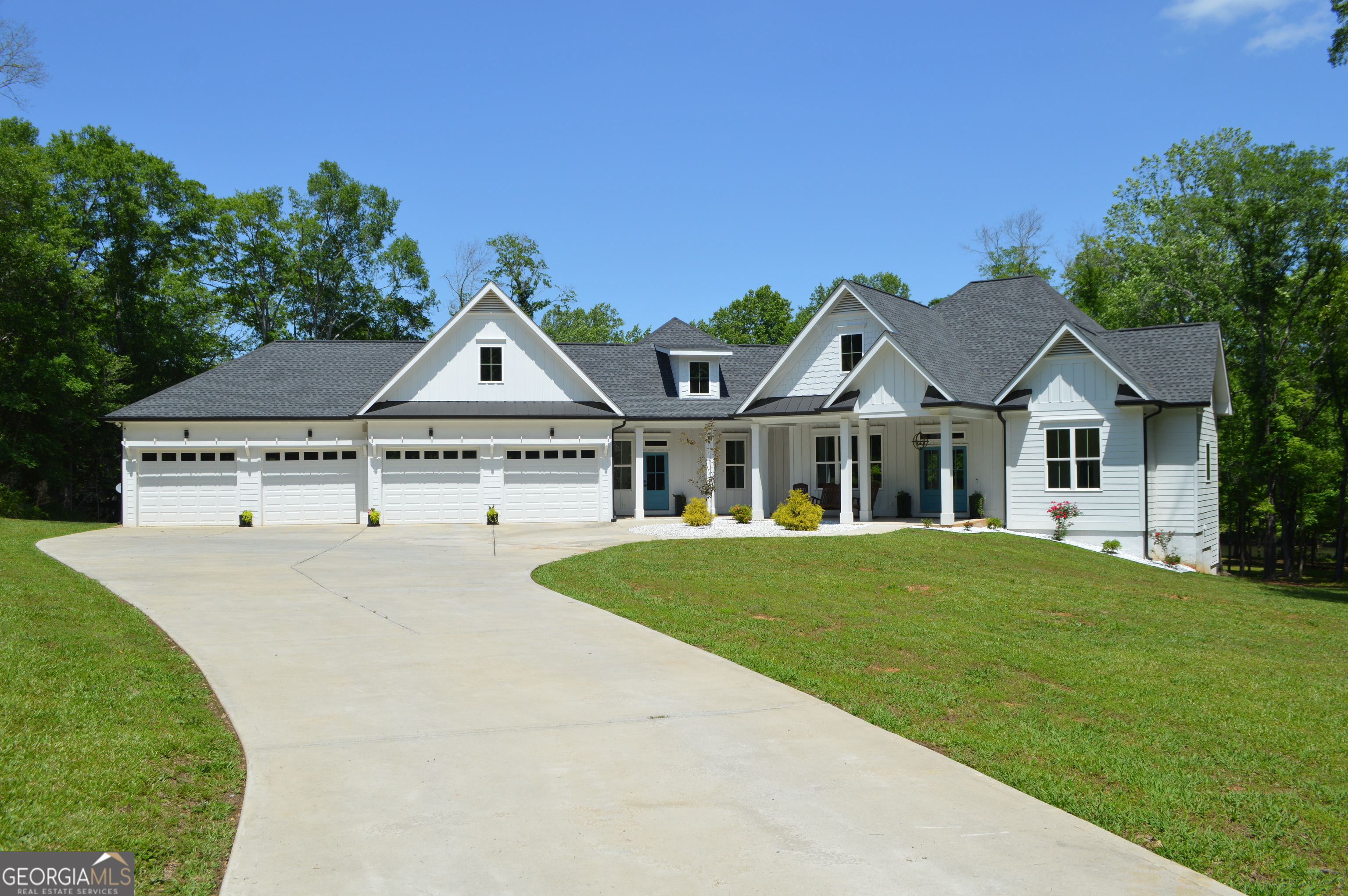 8 Ripplewood Trail Property Photo 1