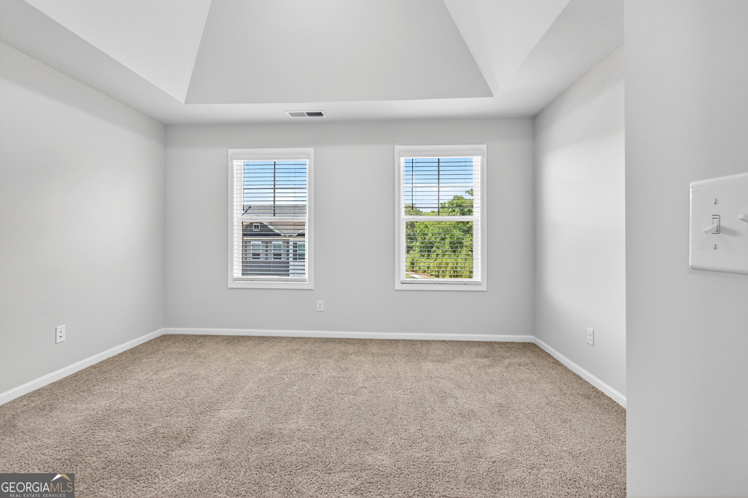 12 Silver Lane Property Photo 30