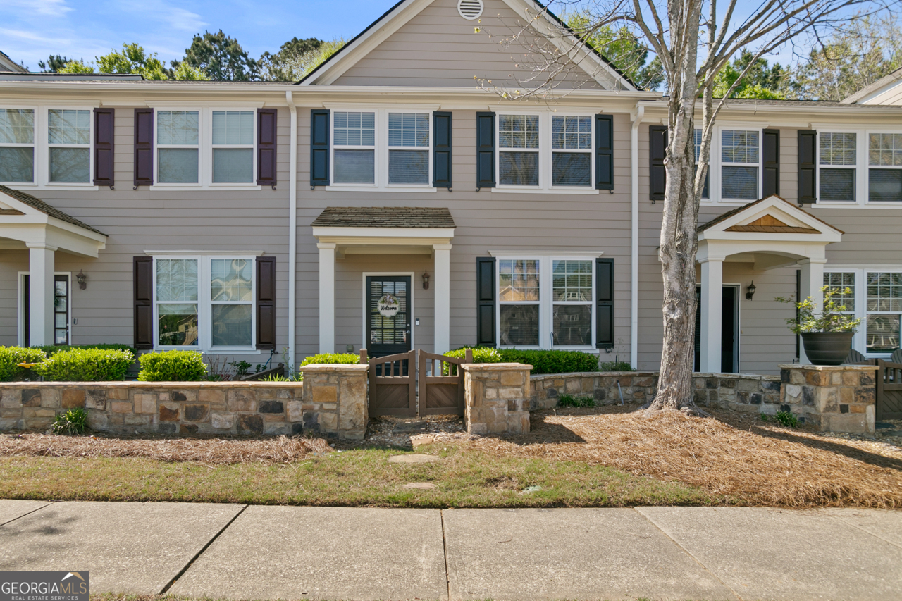 207 River Green Avenue Property Photo 1