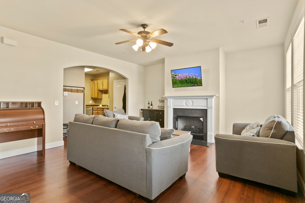207 River Green Avenue Property Photo 8