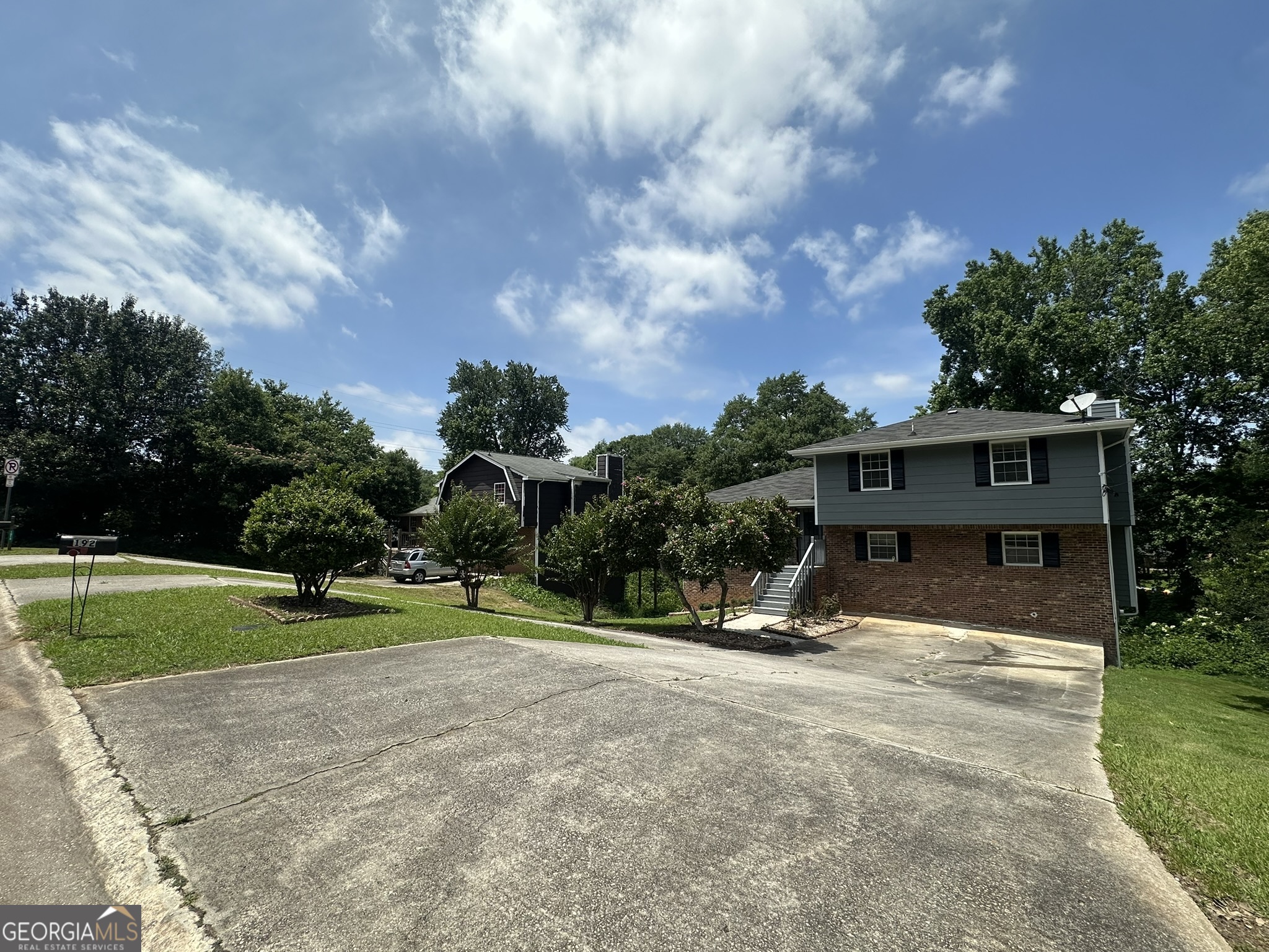 1926 Old Rex Morrow Road Property Photo 2