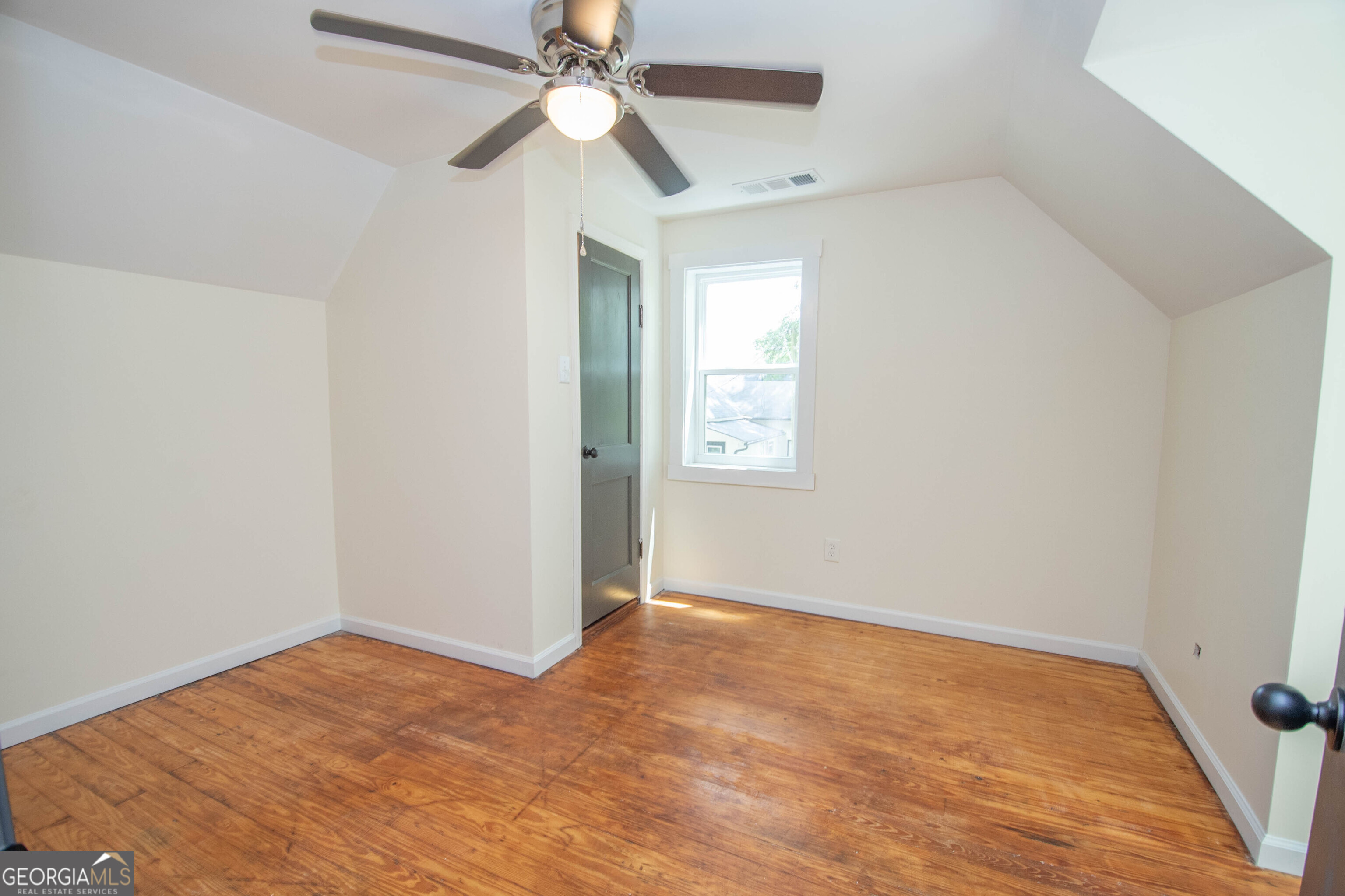 250 Lagrange Street Property Photo 16