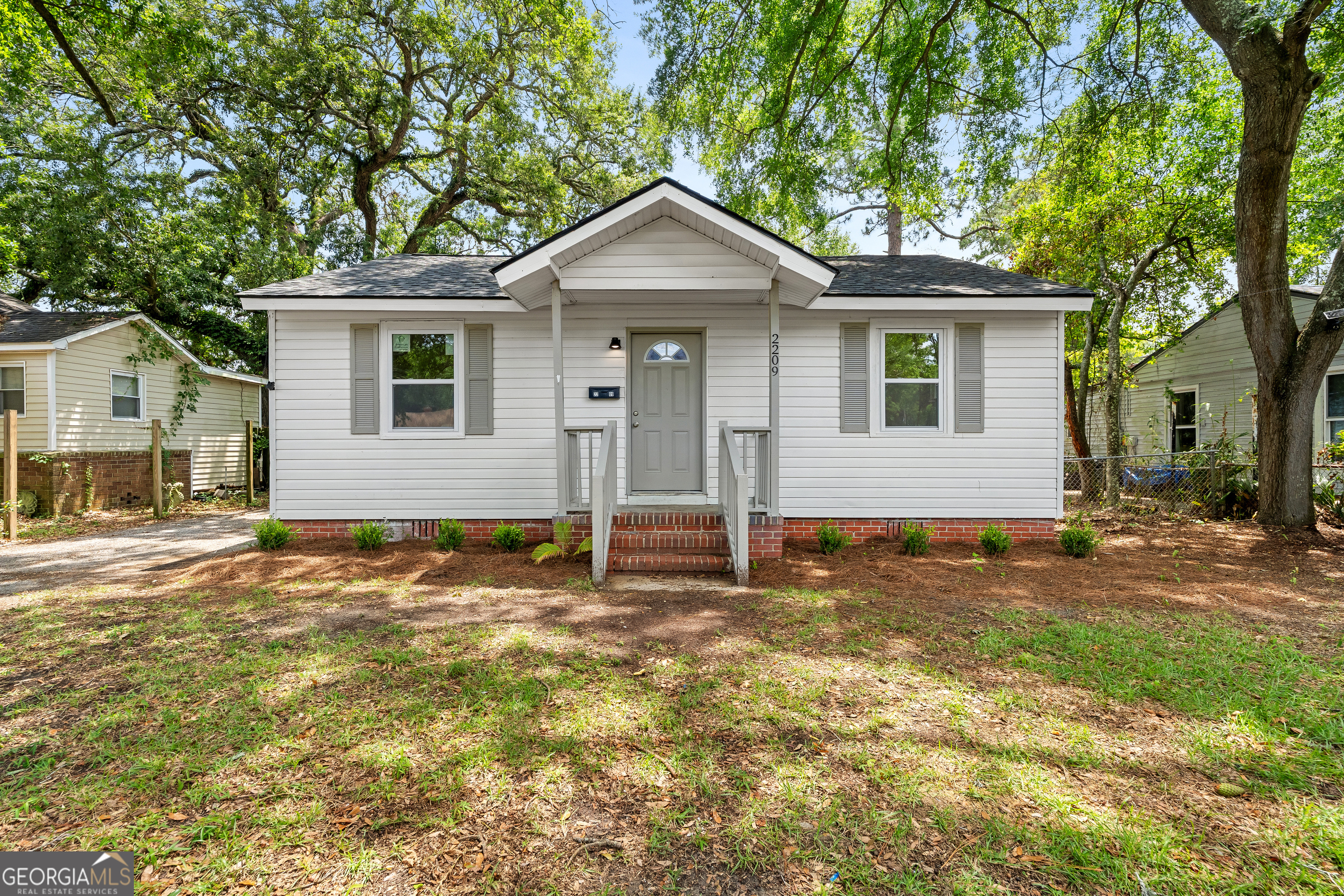 2209 New Mexico Street Property Photo 1