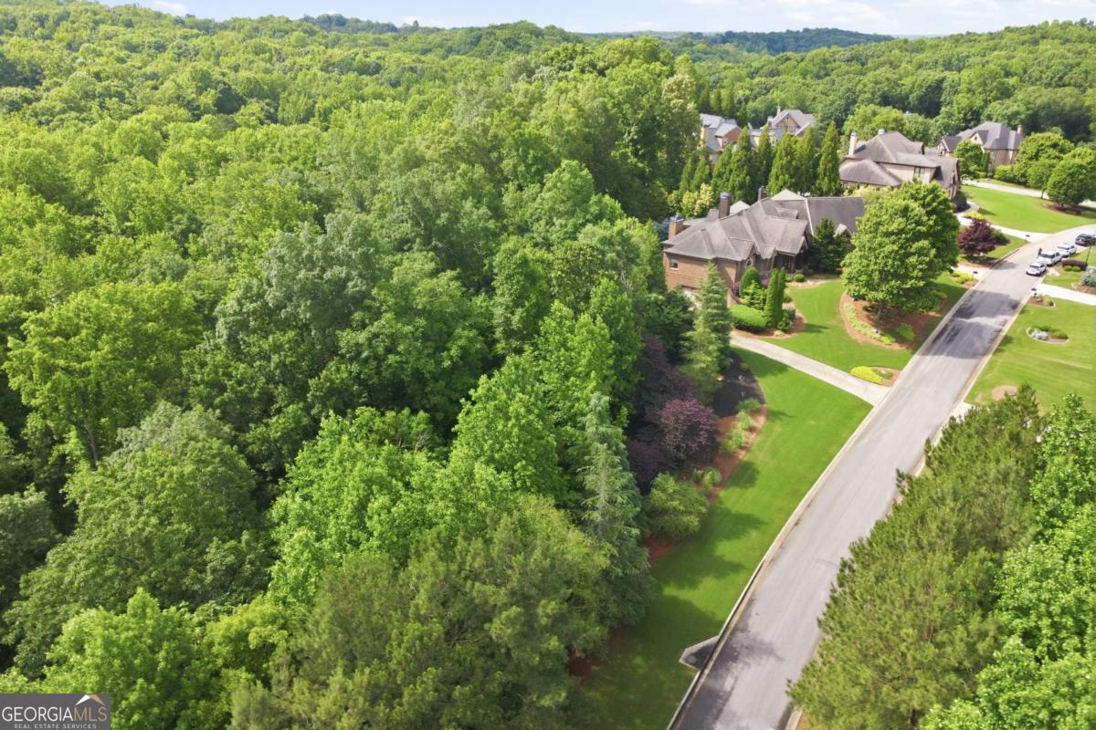 5038 Pointer Ridge Property Photo 9