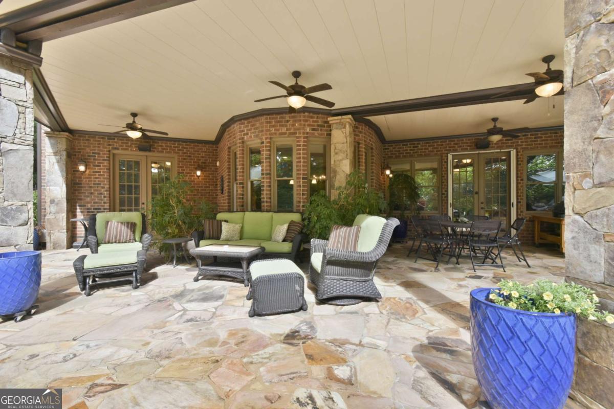 5038 Pointer Ridge Property Photo 18