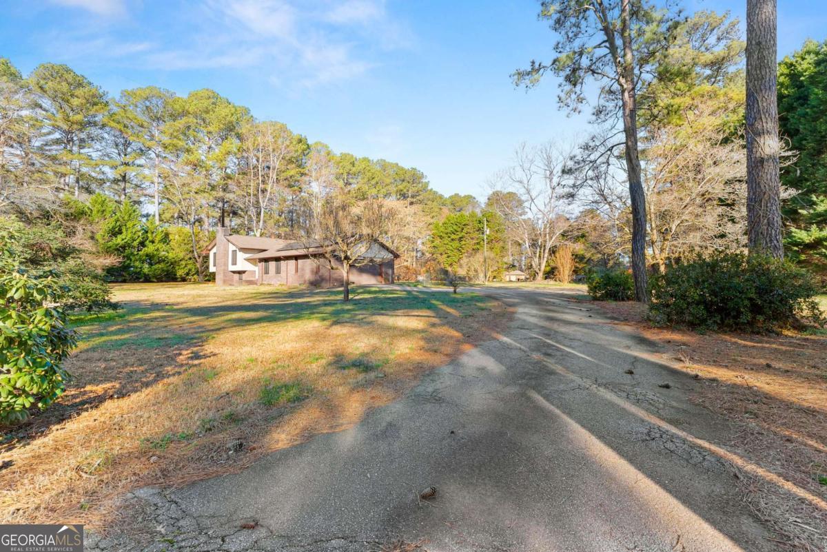 588 Estatohe Circle Property Photo 7