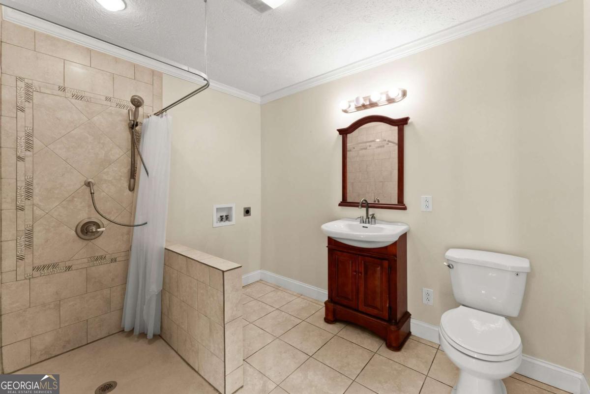 588 Estatohe Circle Property Photo 11