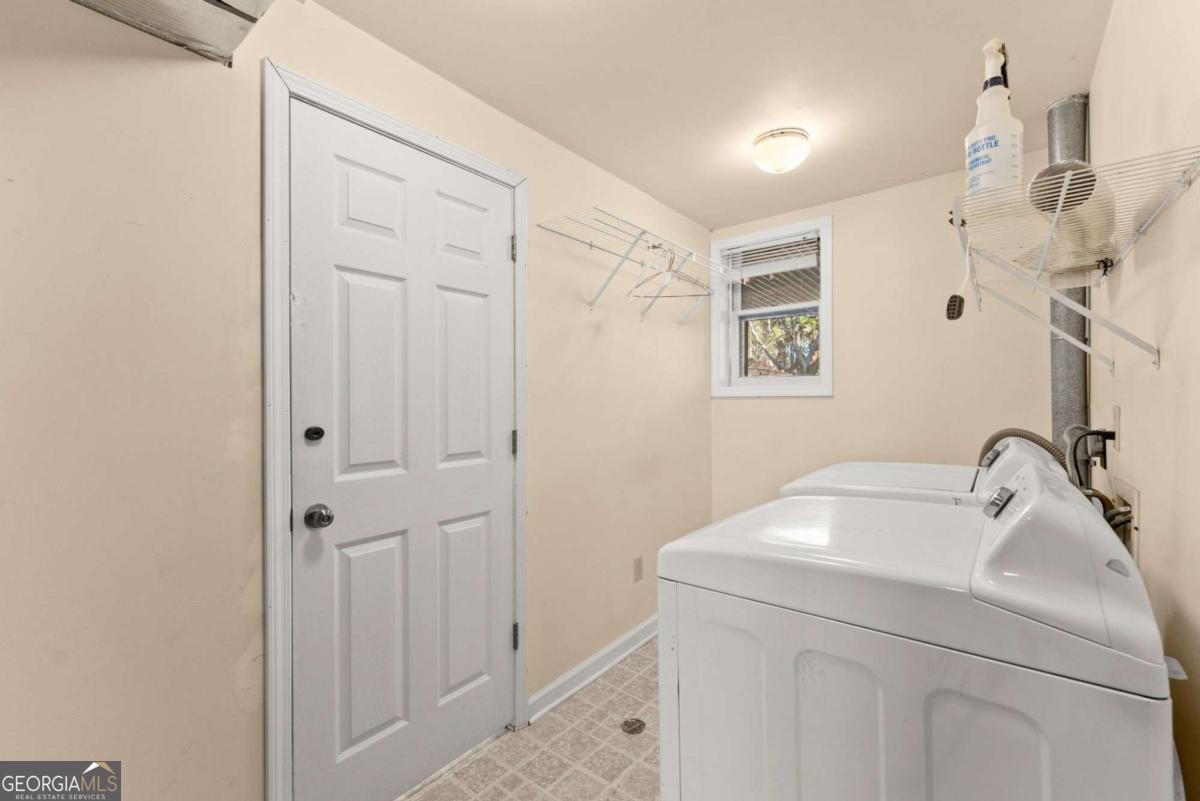 588 Estatohe Circle Property Photo 24