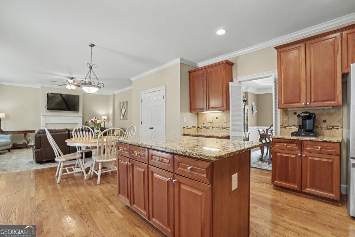 1595 Archmont Circle Property Photo 12