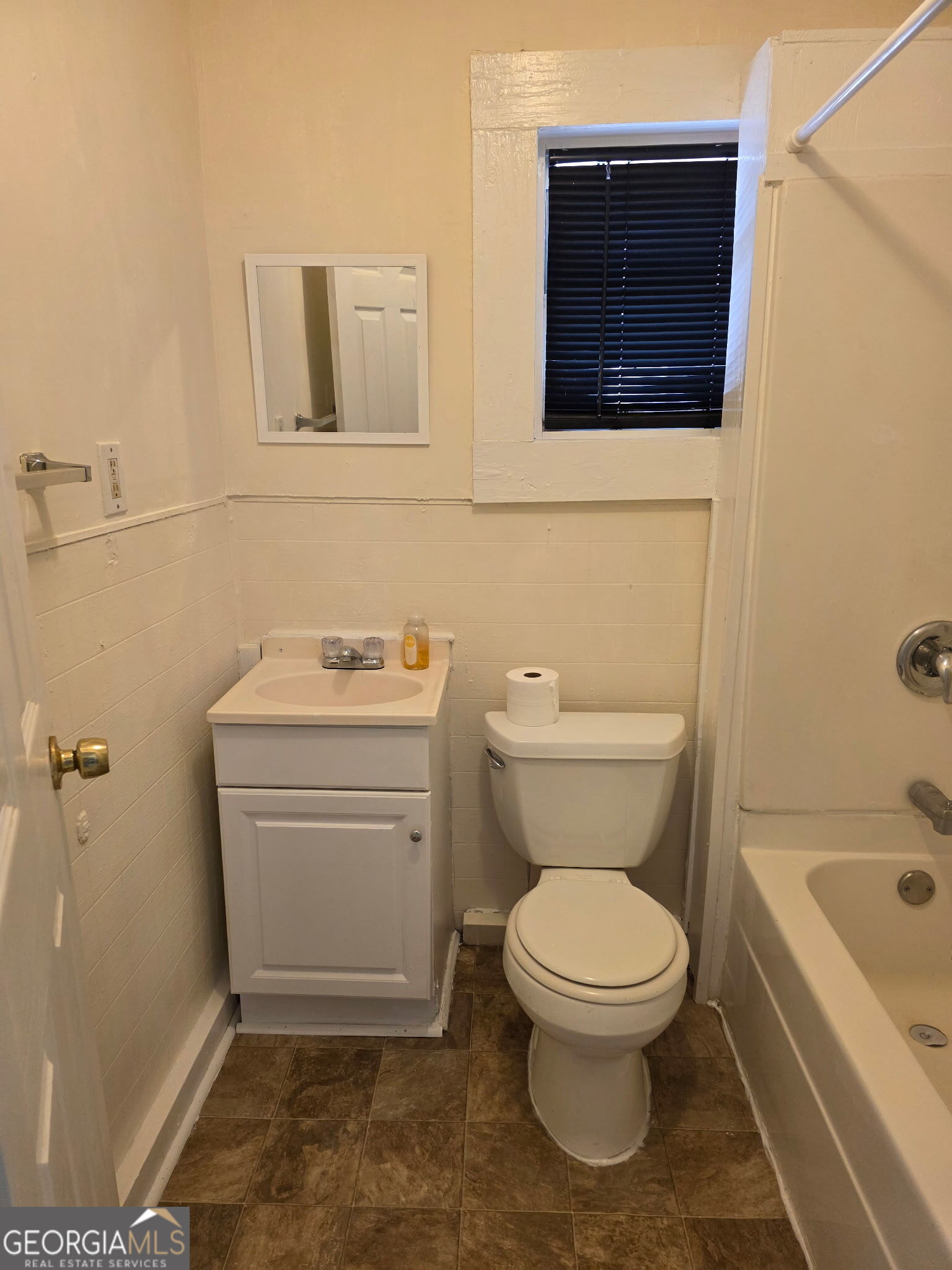 905 South Parkway Property Photo 17