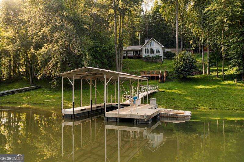 221 Reece Creek Road W Property Photo 1
