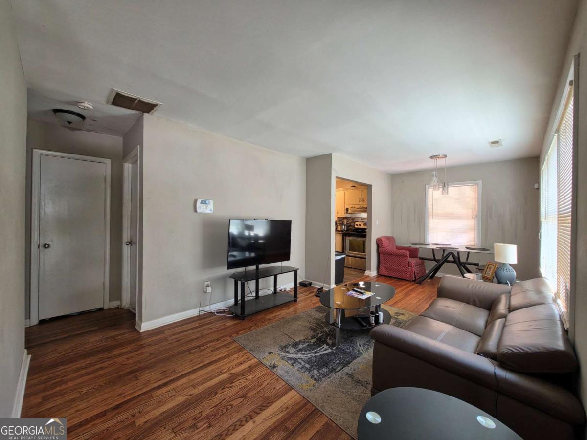 846 Haven Street Se Property Photo 2
