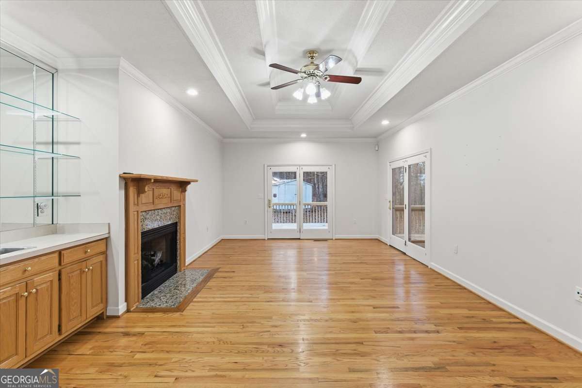 875 Knox Bridge Highway Property Photo 3